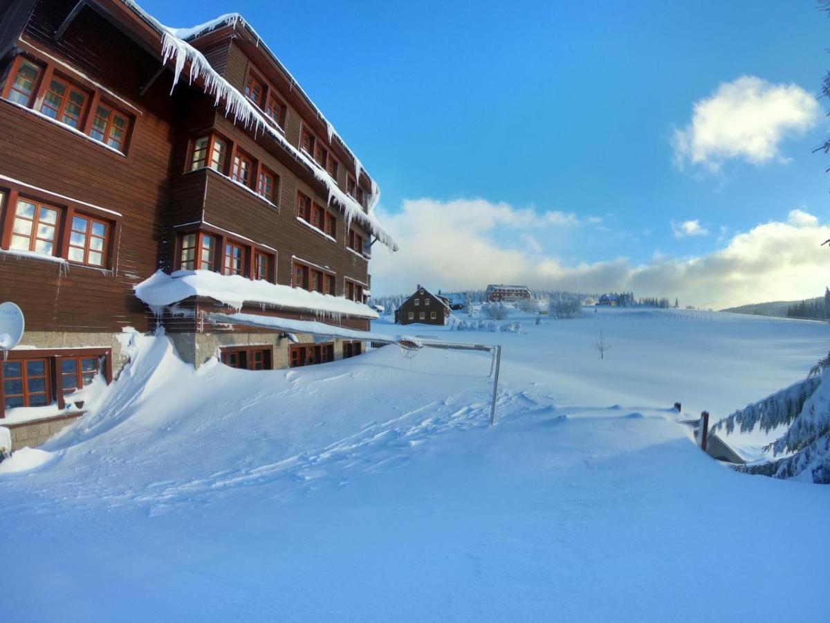 Hotel Oddech Pec pod Snezkou Exterior foto